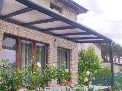 Realizacja 48 - zadaszenie 6,06 x 2,50