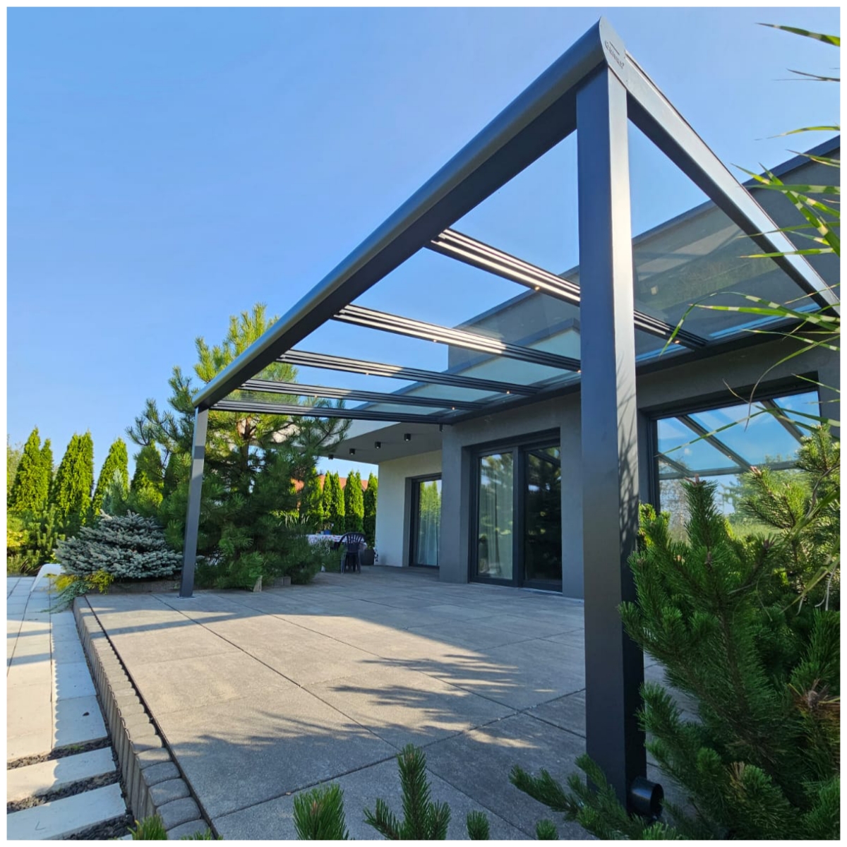 automatyczne rolety dachowe