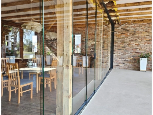 Realizacja 56 - system szyb przesuwnych jako ściana działowa Zasieki (Gubin)