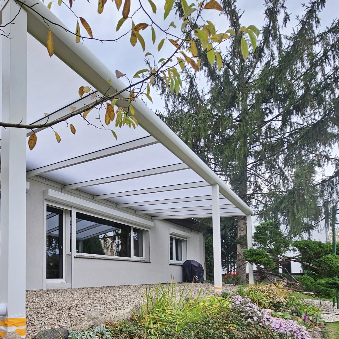 zadaszenie 7m białe