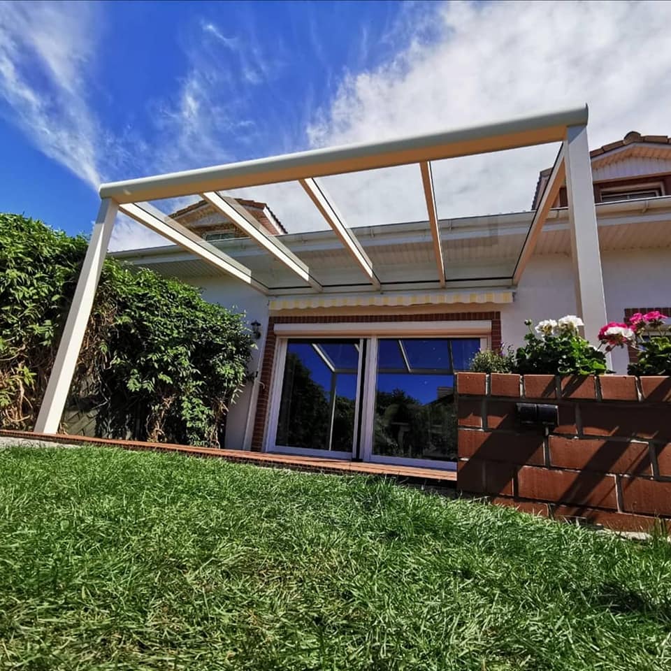 biała konstrukcja_2