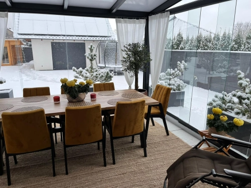 Szkło czy poliwęglan - 10 kluczowych różnic!