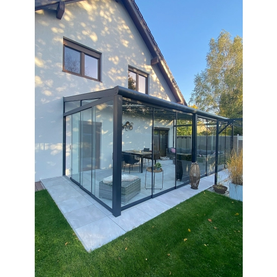 Zadaszenie tarasu 6,06 x 3,50 m – odporny na deszcz, wiatr i słońce, elegancki design